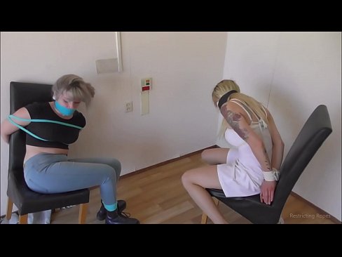 ❤️ צוגעבונדן / צוגעבונדן און געגאסען / מיידל אין נויט ❌ קוואַליטעט סעקס ביי אונדז